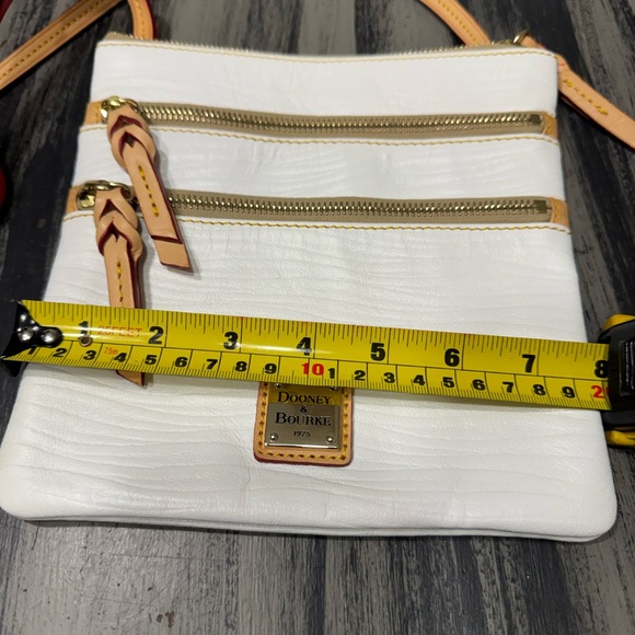 Dooney & Bourke White and Tan Pebble Grain Triple Zip Crossbody Bag - Picture 3 of 11